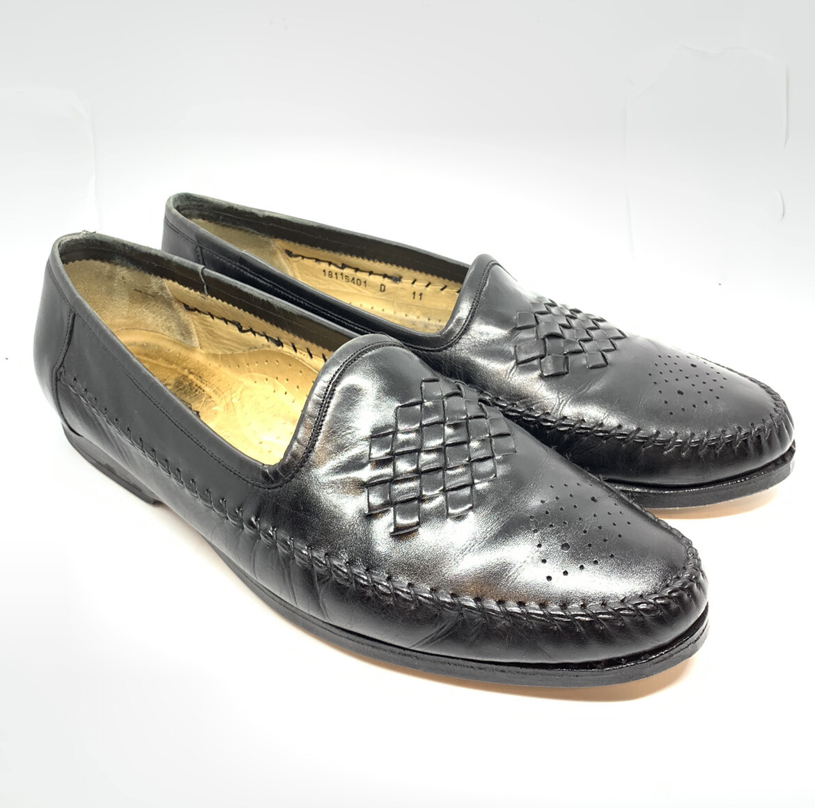 Santoni Black Leather Woven Loafers Santoni woven-leather Penny Loafers | Black | FARFETCH main image 4