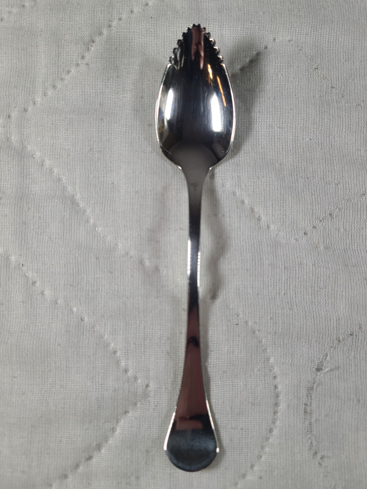 Stainless Oneida Community Fruit Spoon 6"