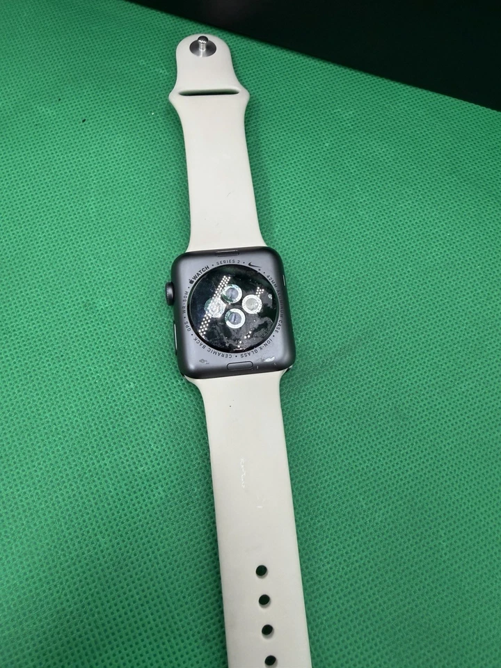 Apple Watch Nike+ Series 2, photo 4 of 5