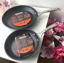 Image of Le Creuset Frying Pan 22cm & 30cm New Toughened Non-Stick Lifetime Guarantee