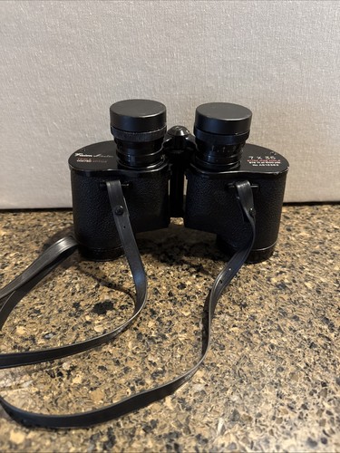 Vision Master 7 X 35 Extra Wide Angle Binoculars No. AG13362 With Bushnell Case