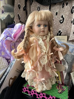 Vintage Porcelain Doll 12” “Sophie” Leonardo Collectors Range, Night Wear  UK