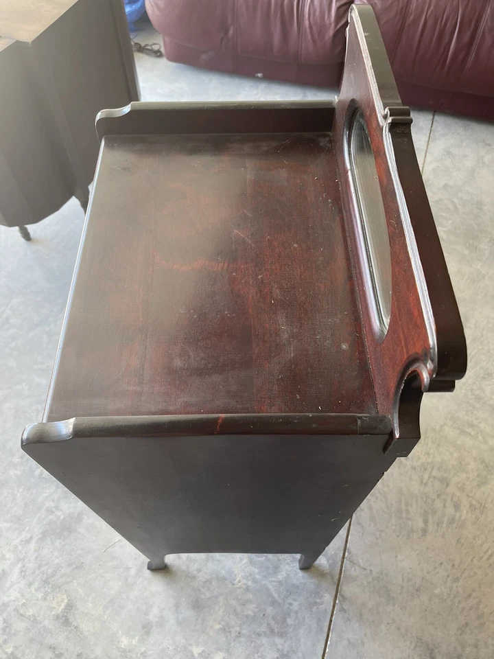 Шкаф для нот и рисунков 19 века из красного дерева. - Изображение 4 из 4