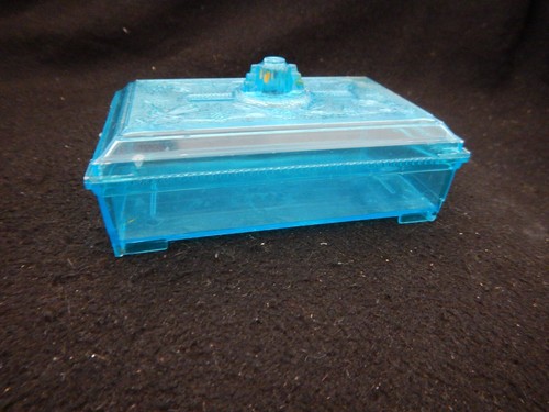 Vintage hard plastic jewelry trinket box with lid grape vine pattern - Picture 10 of 14