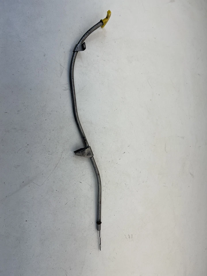 Volkswagen Passat 2015 3,6 L varilla de medición de aceite tubo nivel de aceite fabricante de equipos originales. Foto 3 de 4