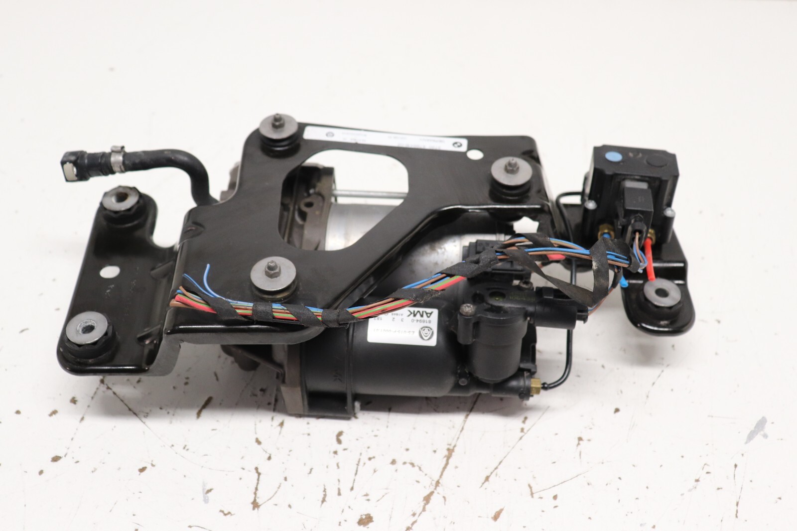 F20976 20072013 BMW X5 Air Suspension Compressor Pump 0814 X6 37206799419 OEM eBay