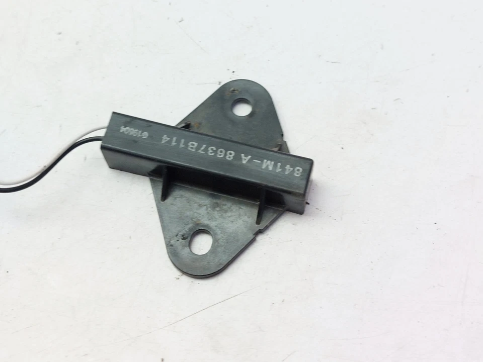 UNIDAD AMPLIFICADOR ANTENA AÉREA MITSUBISHI ASX 2020 841M-A8637B114 Foto 3 de 4