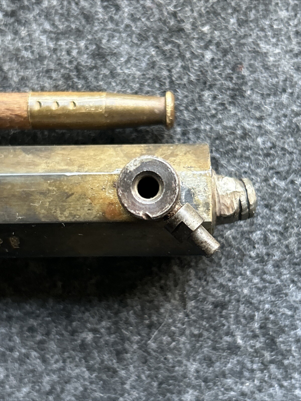 Picture 16 of 24