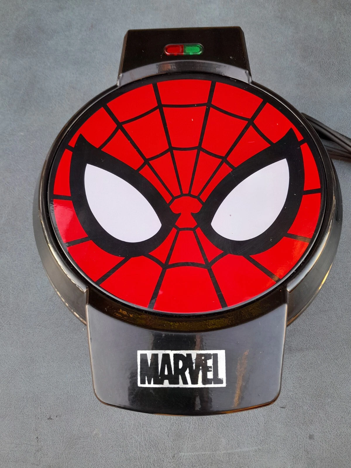 Marvel Spiderman Waffle Maker Model Number MVS-250CN (Tested)