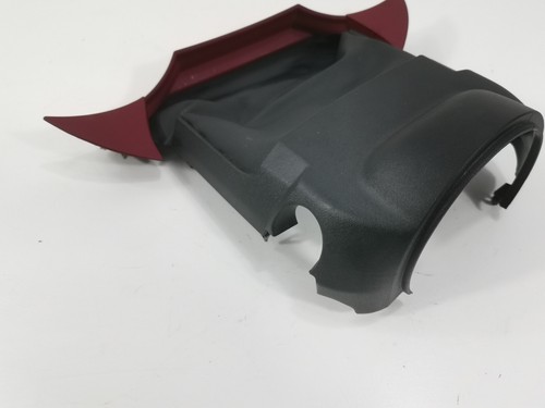 17 - 19 Alfa Romeo Giulia STEERING COLUMN TRIM COVER UPPER OEM RED - Picture 6 of 7