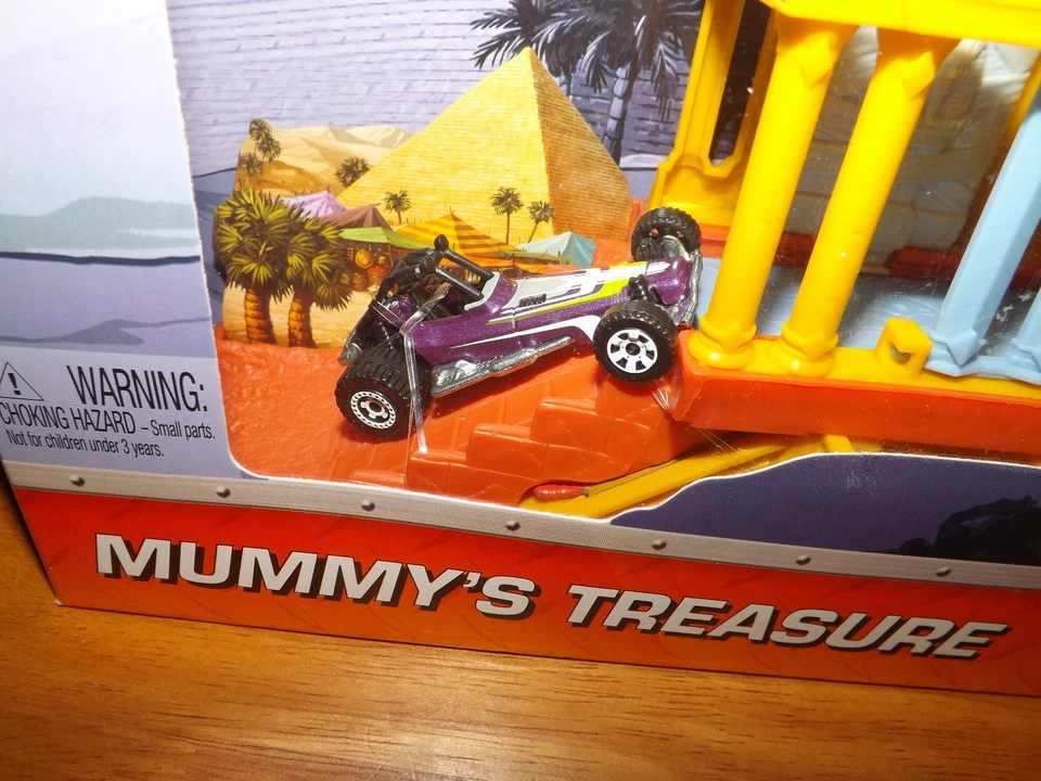 MATCHBOX MUMMY'S TREASURE PLAYSET WITH ONE VEHICLE NEW IN BOX 2009 - Image 2 of 4