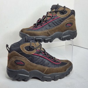 brooks hiking boots