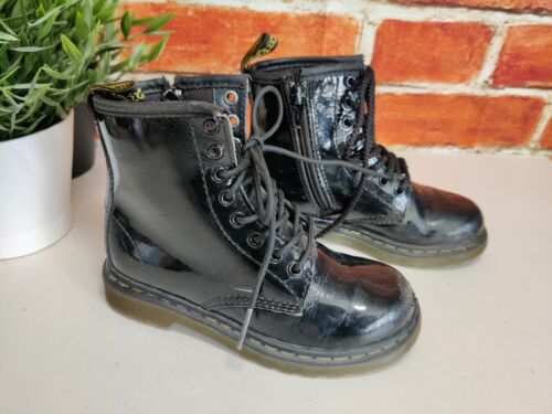 DR MARTENS DELANEY ANKLE BOOTS UK 10 EU 28 BLACK PATENT LEATHER DELANEY GIRLS - Picture 3 of 8