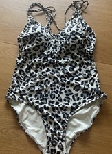 Image of BIBA - KAYLA SLINKY LEOPARD/ANIMAL PRINT SWIMSUIT w STRAPPY CROSS BACK  - 14/12