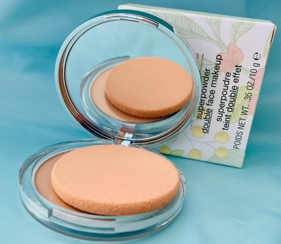 Clinique Superpowder Double Face Makeup Foundation Powder Color : 02 Matte Beige