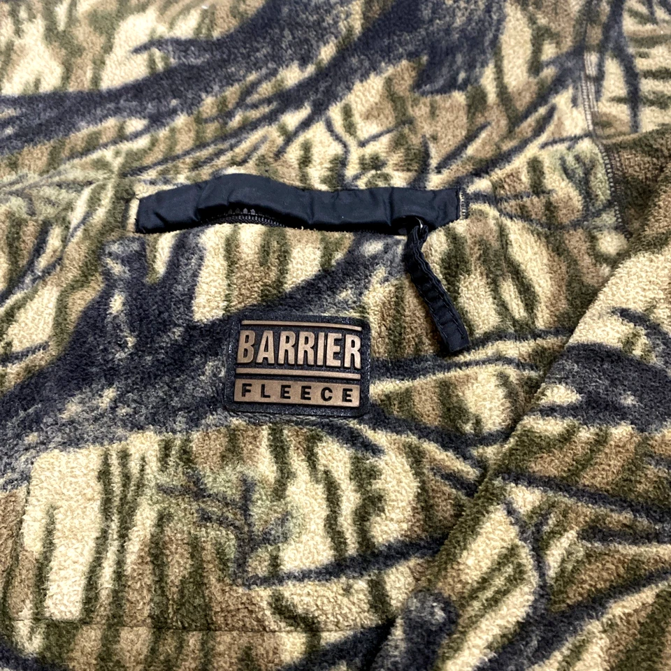 Camo Barrier Fleece 1/4 Zip Pullover Very Warm See measurements for size. - Image 2 of 4