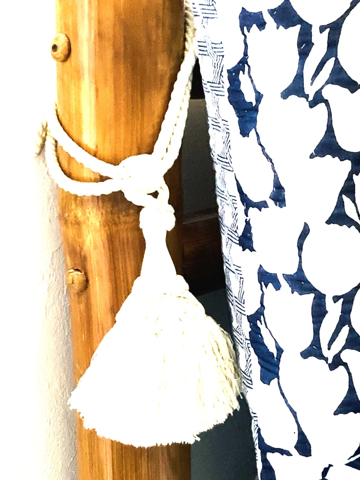 Home Furnishing DraperyTie Backs Wht 8 in Cotton Tassals on 12in Braided Cording - Image 3 of 4