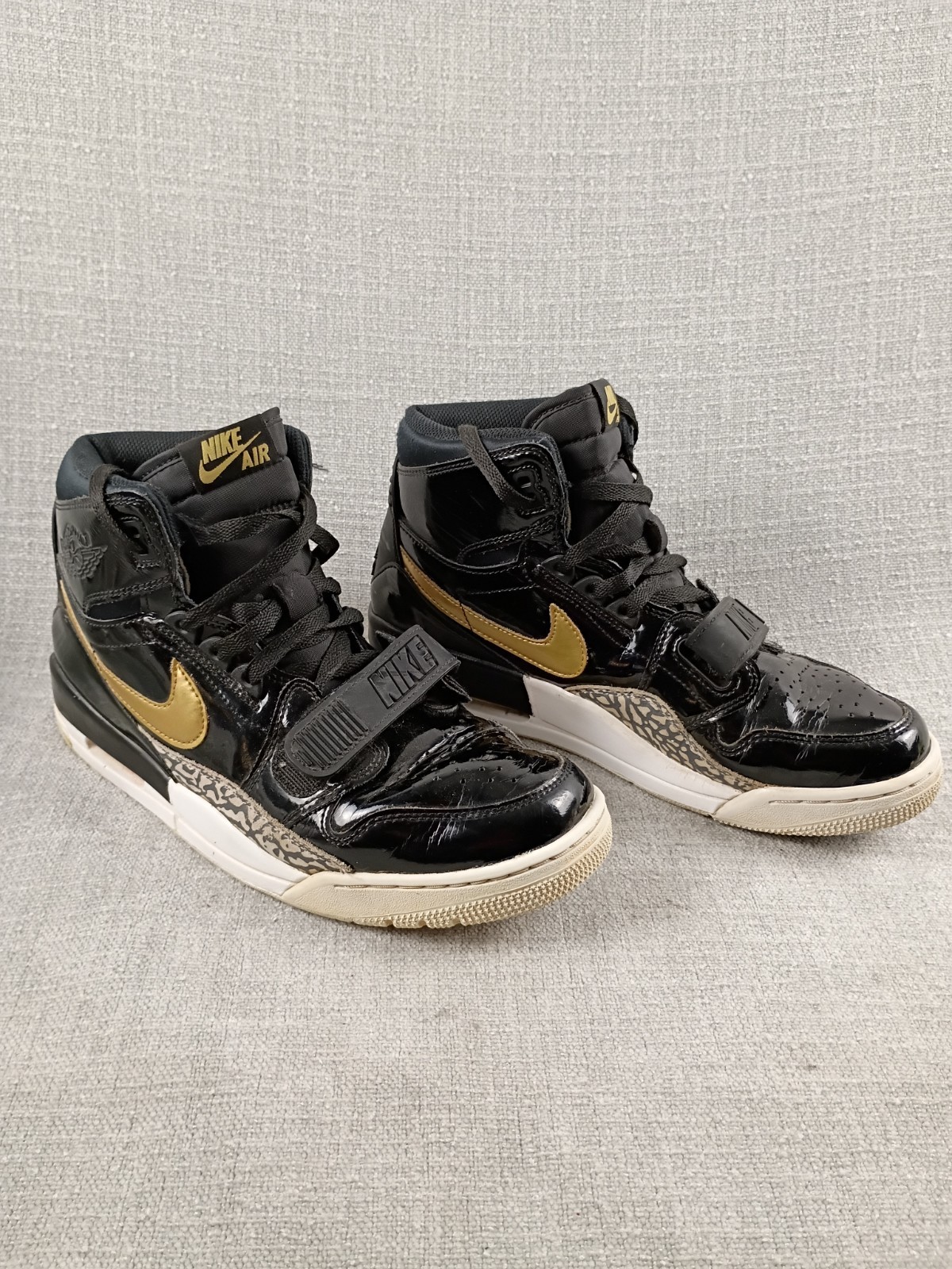 Nike Air Jordan Legacy 312 Shoes Mens Size 10 Basketball Retro AV3922-007 thumbnail 2