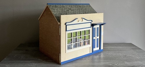 Mid-Century Handmade Wooden Victorian Grocery/General Store Shop Dolls House - Picture 16 of 23