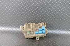 00-06 Tundra Electronic Cabin Fuse Relay Power Distribution Box Housing OEM WTY