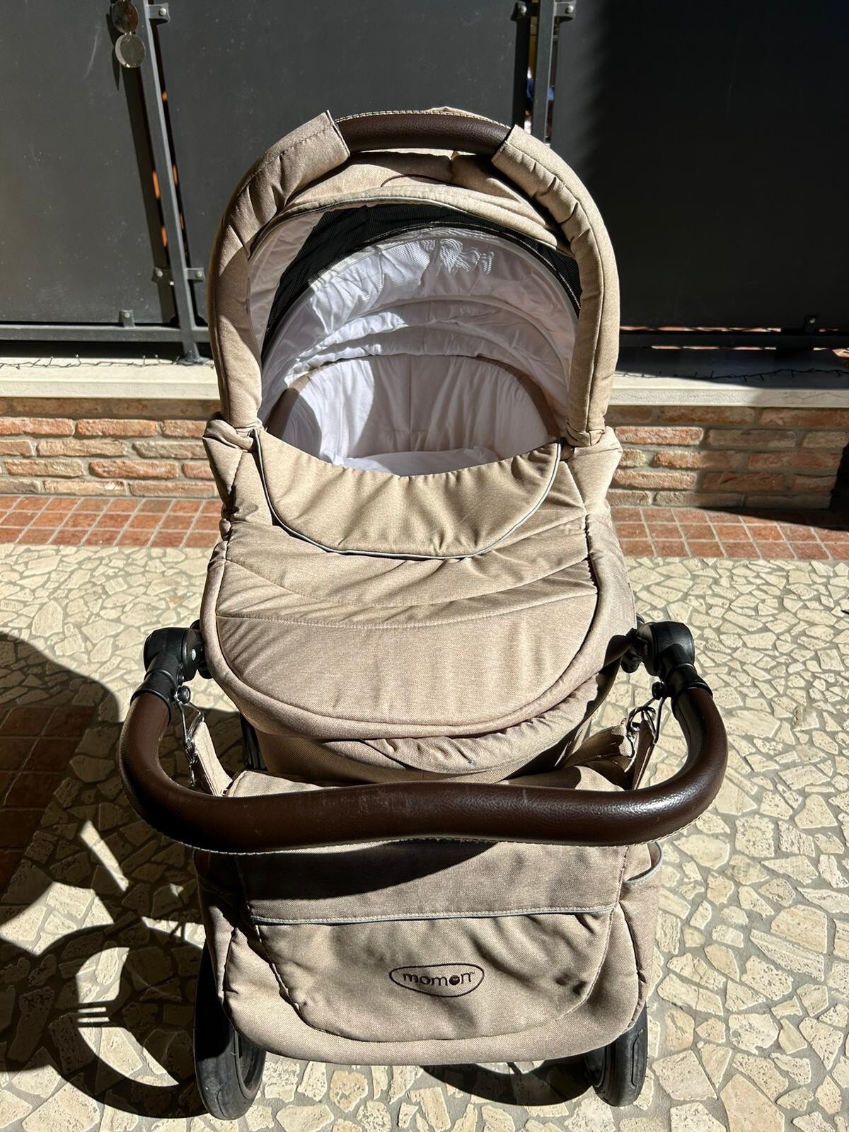 Foto 4 di 10