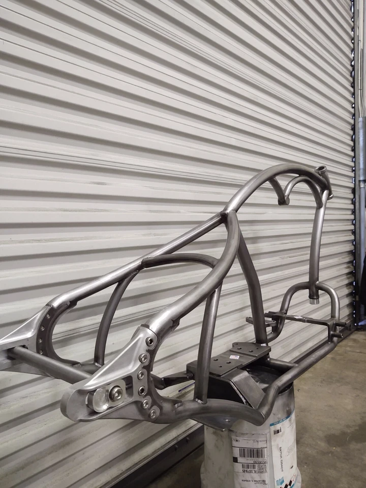 Tinworksinc Radio Marco Rígido 200 mm Bobber/Chopper Billet Eje Bloques HECHO EN EE. UU. Foto 2 de 4