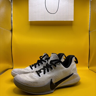 Nike Mamba Focus TB Mens Size 4.5 White Kobes Basketball Low