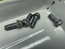 Suzuki GSXR1000 K1 Heck Rahmen Schrauben Subframe Bolts (1) 01'