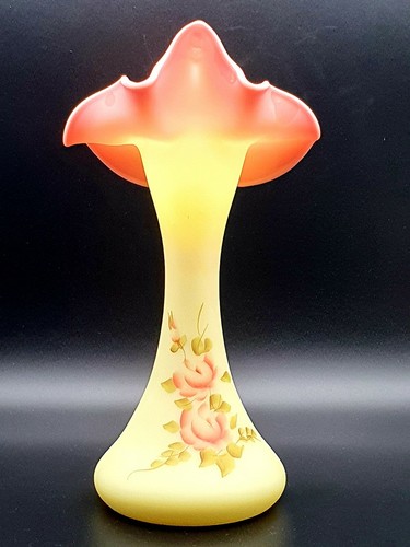 Fenton Vaseline Burmese Hand Painted Artist signed SATIN Rose JACK IN PULPIT - Picture 6 of 12