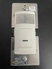 Leviton Decora 120/277-Volt AC White Occupancy PIR Sensor