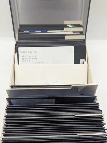 80x Disketten 5,25" " PC IBM-AT/XT diverse Anwendungen + Disketten-Box ✔️ - Afbeelding 4 van 13