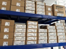 Allen Bradley 1762-IQ8OW6 MicroLogix 14 Point Digital Comb Module
