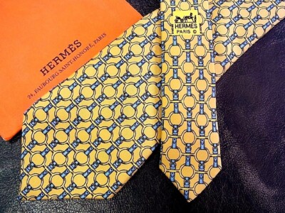 HERMES Krawatte Seide Gelb Logo Japan Verkäufer N1218 26 Hergestellt in Frank...