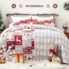 Holiday Quilt Set - Reversible Christmas Bedding with 2 Shams QUEEN