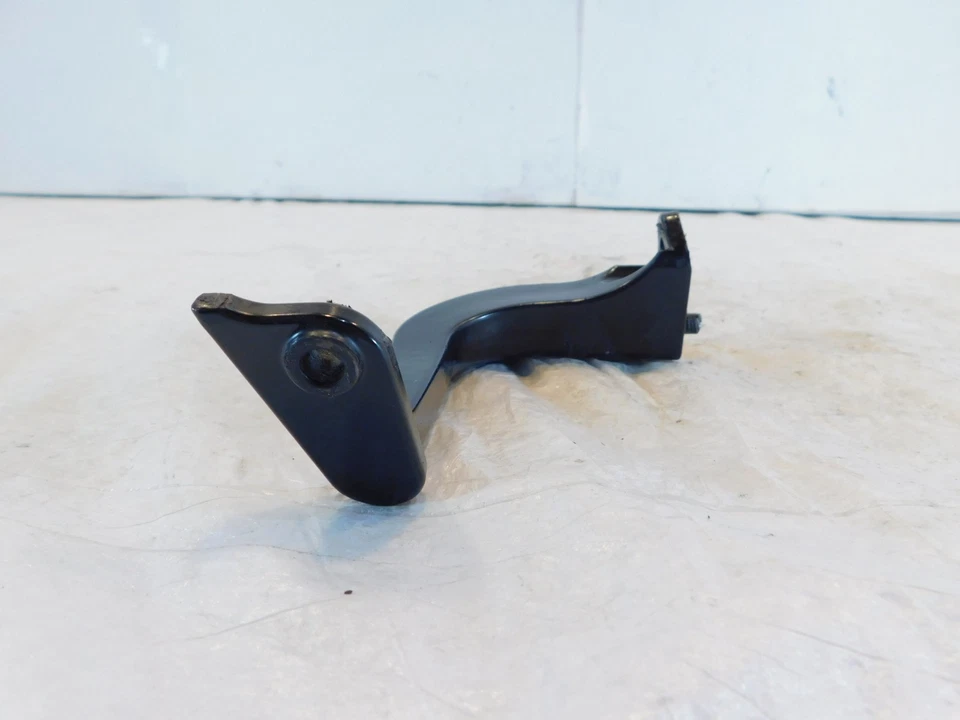 Soporte estribo trasero izquierdo Harley Davidson Road King & Electra Glide negro Foto 3 de 4