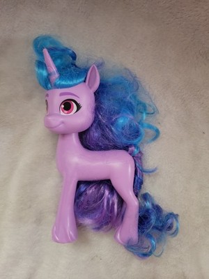 My Little Pony Izzy Moonbow 6'' Figure 2021  New Generation Shining Adventures