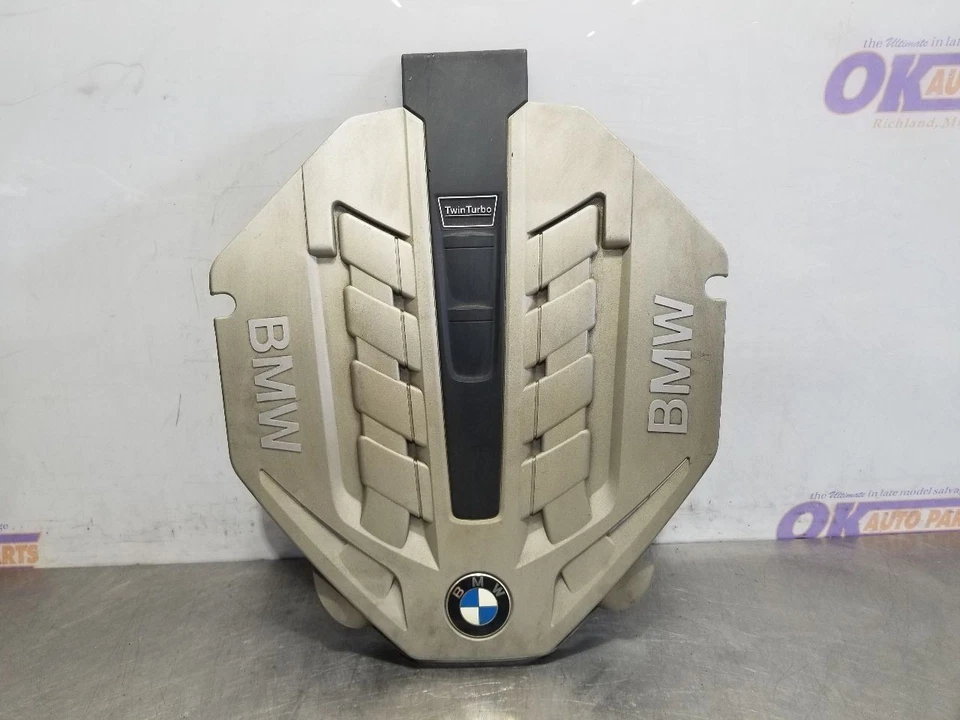 10 2010 BMW 550I GT 4.4L TWIN TURBO ENGINE COVER  - Image 2 of 4