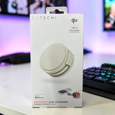 Wireless Charging Station Satechi On The Go Qi2 15W Portable Travel Stand Cream