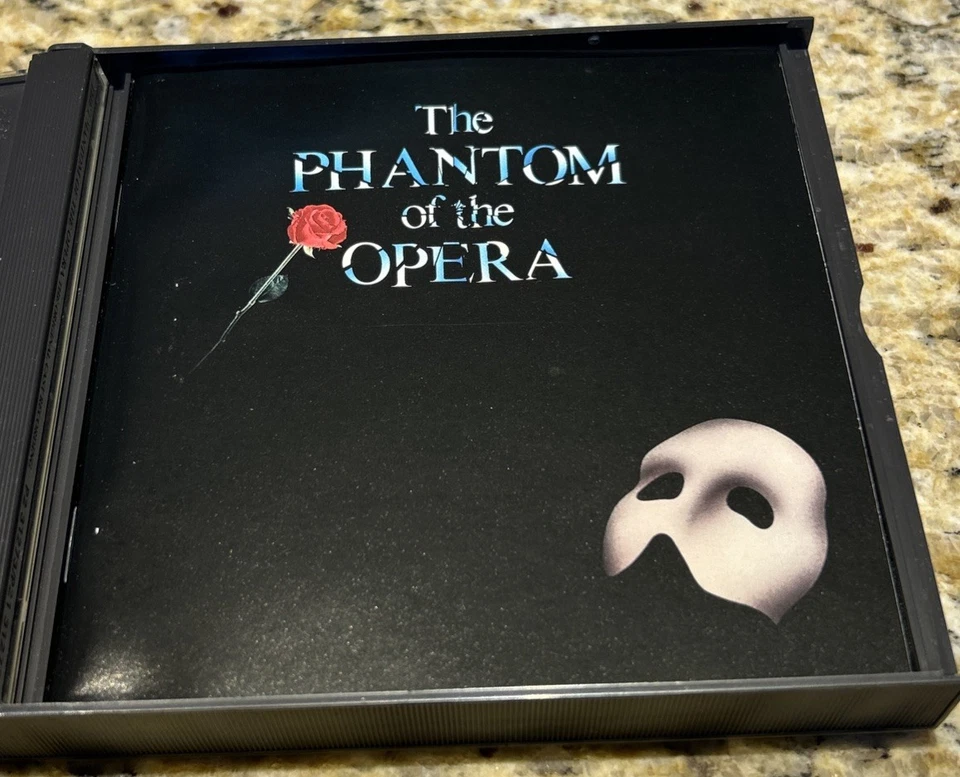 THE PHANTOM OF THE OPERA- ORIGINAL CAST RECORDING 2-CD FATBOX 1987 - Imagem 3 de 4