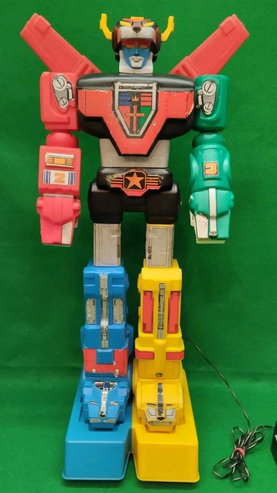 Vintage ROBOT JUMBO VOLTRON GOLION 64 cm made in U.S.A. by LJN Toys 1984 Working - Imagen 2 de 4
