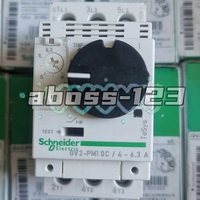 Schneider GV2-PM10C motor breaker #1pcs New In Box