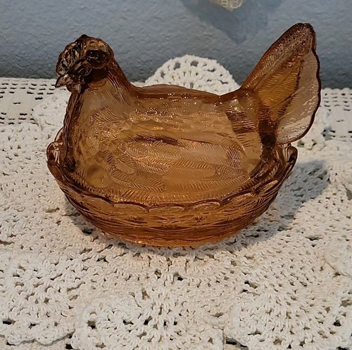 Vintage MCM LG Wright Fenton Pink Peach Glass Hen On Nest Candy Dish
