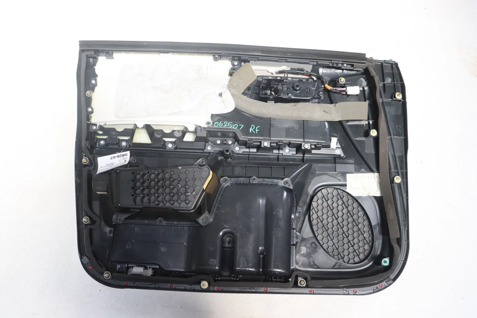 TOYOTA 4RUNNER 2015-2020 puerta del pasajero delantero derecho panel embellecedor cubierta OEM Foto 2 de 3