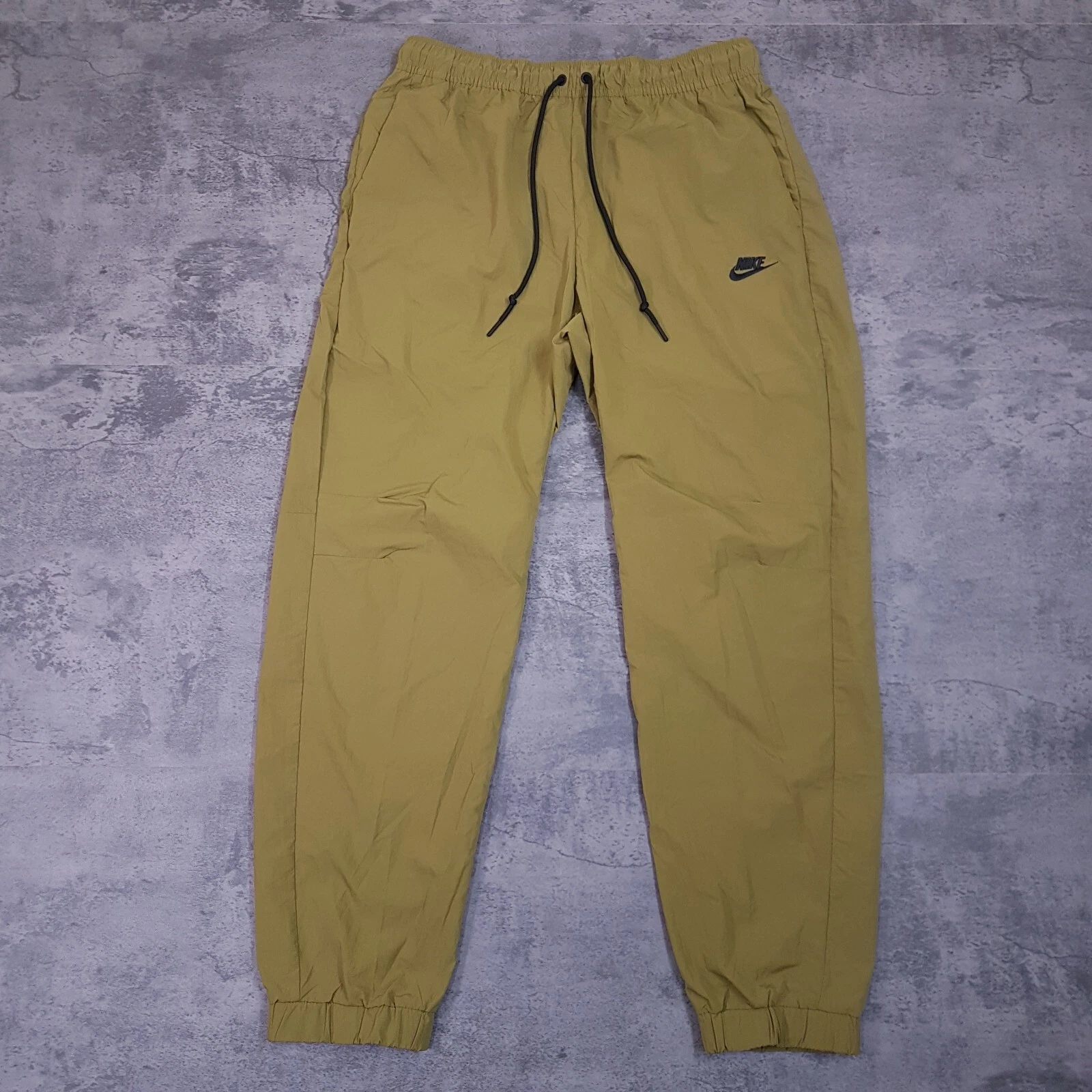 NIKE Tech Woven Tapper Leg Jogger Pants Mens Size XL Pacific Olive Moss