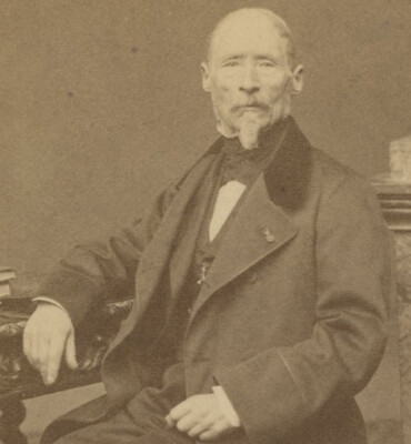 CDV militaire circa 1870. Capitaine d'artillerie médaillé