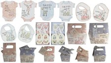 Tracey Russell Baby Gift Set Newborn Boy Girl Clothes Bib Booties Mittens 0-3M