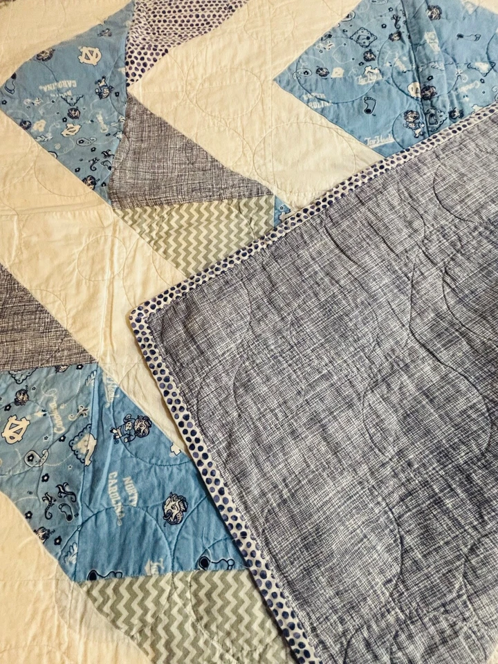 Manta de cuna de retazos hecha a mano azul para bebé niño 43 pulgadas x 58 pulgadas Foto 4 de 4