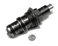 M977  M984A1 OSHKOSH 2983149 PARKER NEW HYD LIFT CYL CHECK VALVE 5-1/2"L 3 ORING