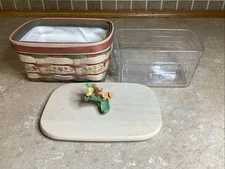 Longaberger 2012 Mother’s Day Basket w/Lid, Floral Knob, Protector & Liner–W/W