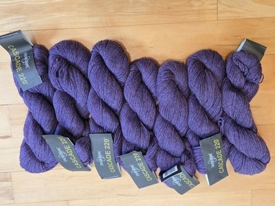 Cascade 220 Yarn Lot 7 Skeins
